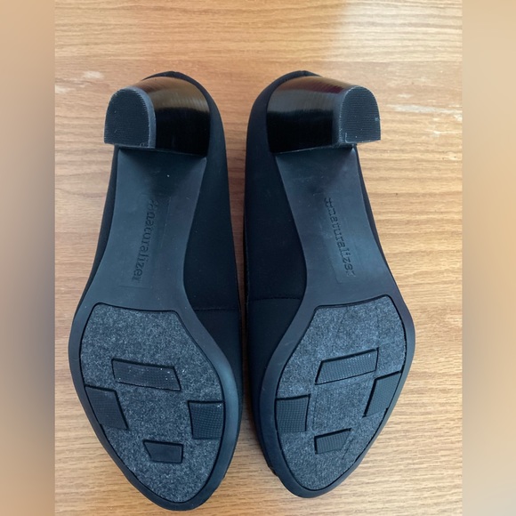 Naturalizer NEW Black Heel Shoes, Size 7M - Picture 3 of 6